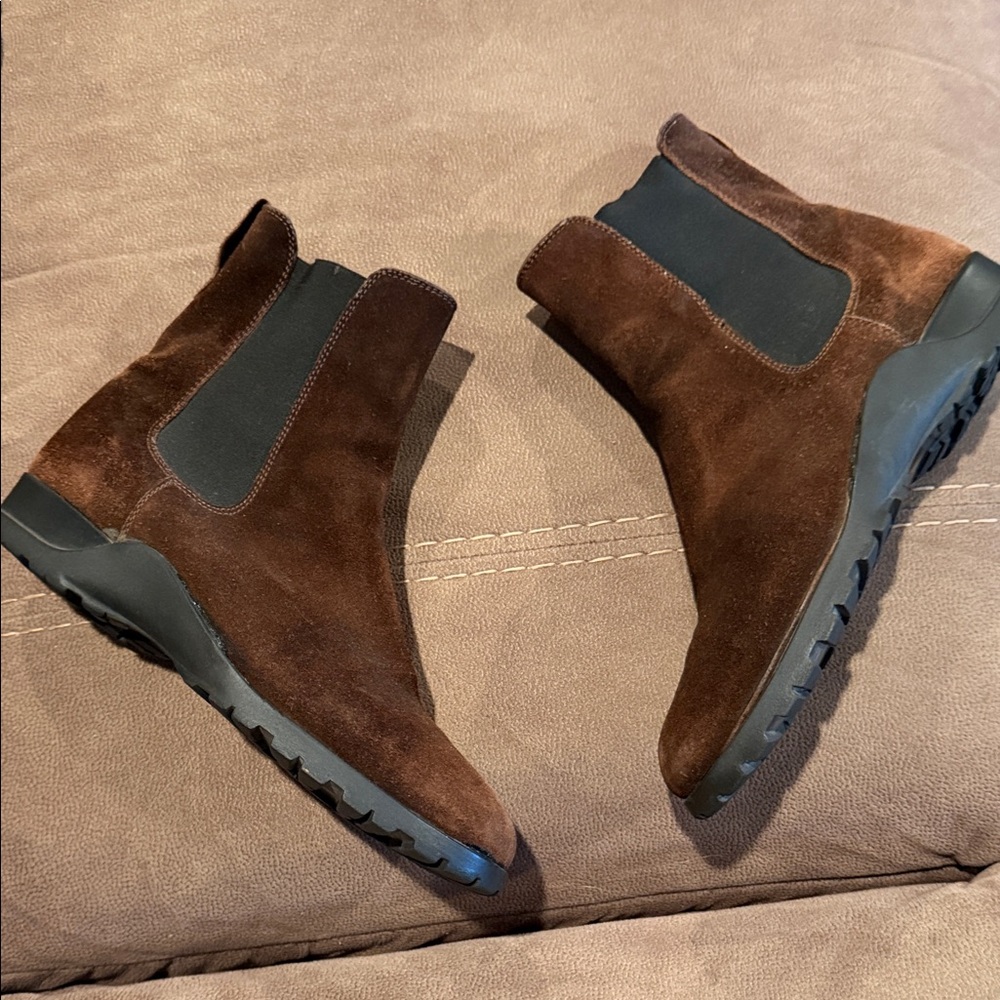 Women’s Fieramosca & Co. Brown Suede Chelsea Ankle Boots Size 37